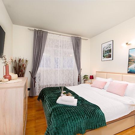 Central Elegant - Anastasia Apartment - By Openhouse Timisoara Exterior foto